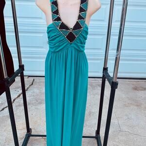 - TEAL TURQUOISE BEADED NECKLINE RUCHED MAXIDRESS M
